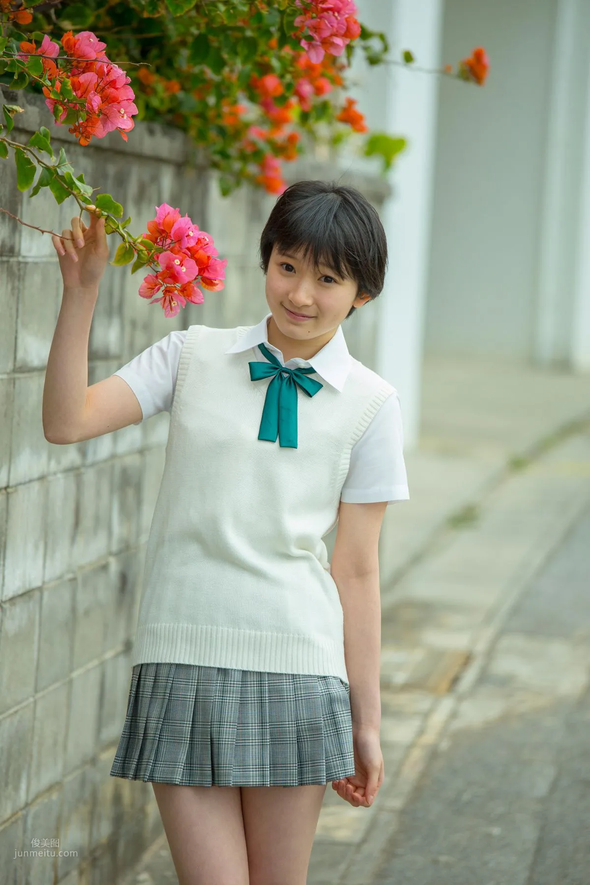 Karin Miyamoto / Karin Miyamoto [Hello! Project Digital Books] Vol.136 Photo Set photo 20