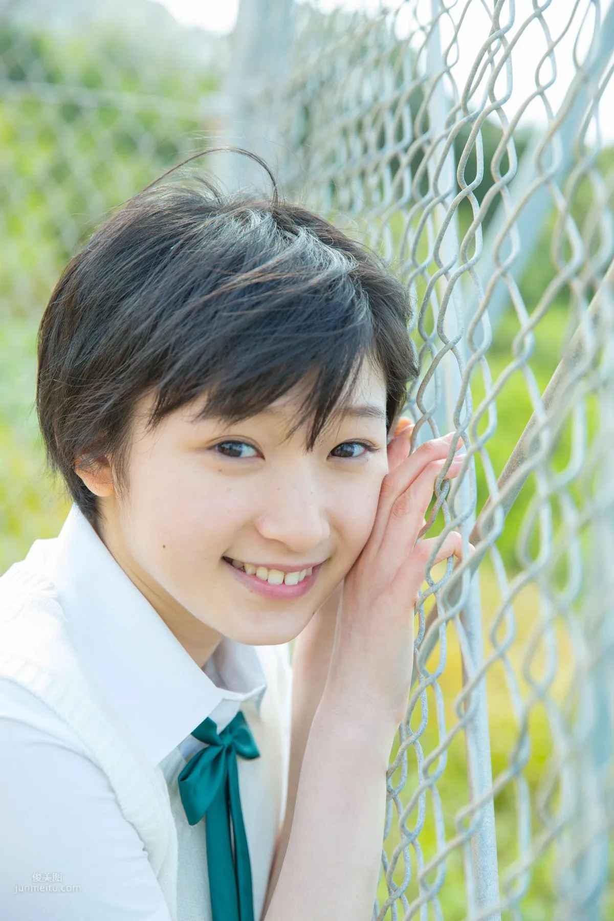 Karin Miyamoto / Karin Miyamoto [Hello! Project Digital Books] Vol.136 Photo Set photo 5