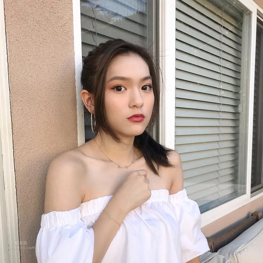 Chen Liangjun - The "White Rich Beauty" Who Made Media Headlines photo 33
