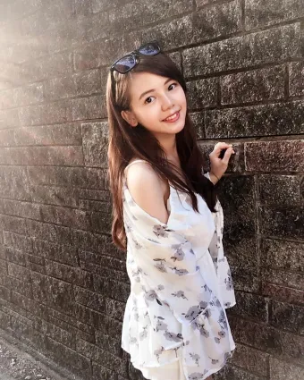 說故事的美女 超可愛台妹「珊迪」