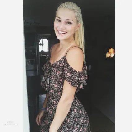 Georgia Ellenwood- 加拿大七項全能美女運動員