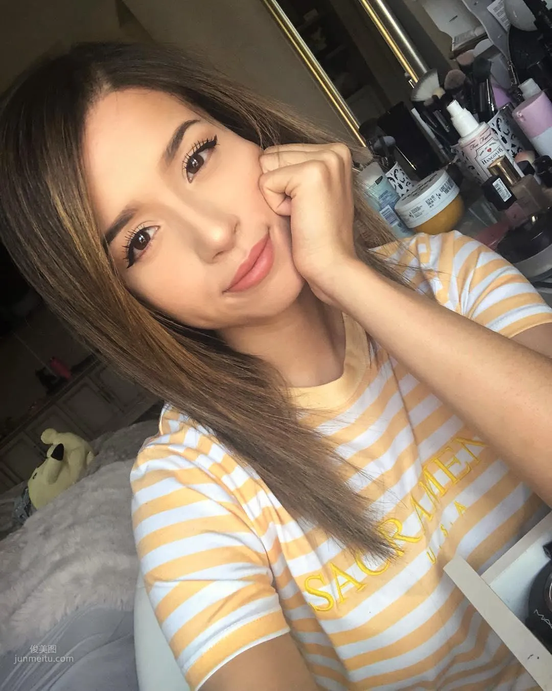Pokimane: LOL photo 23