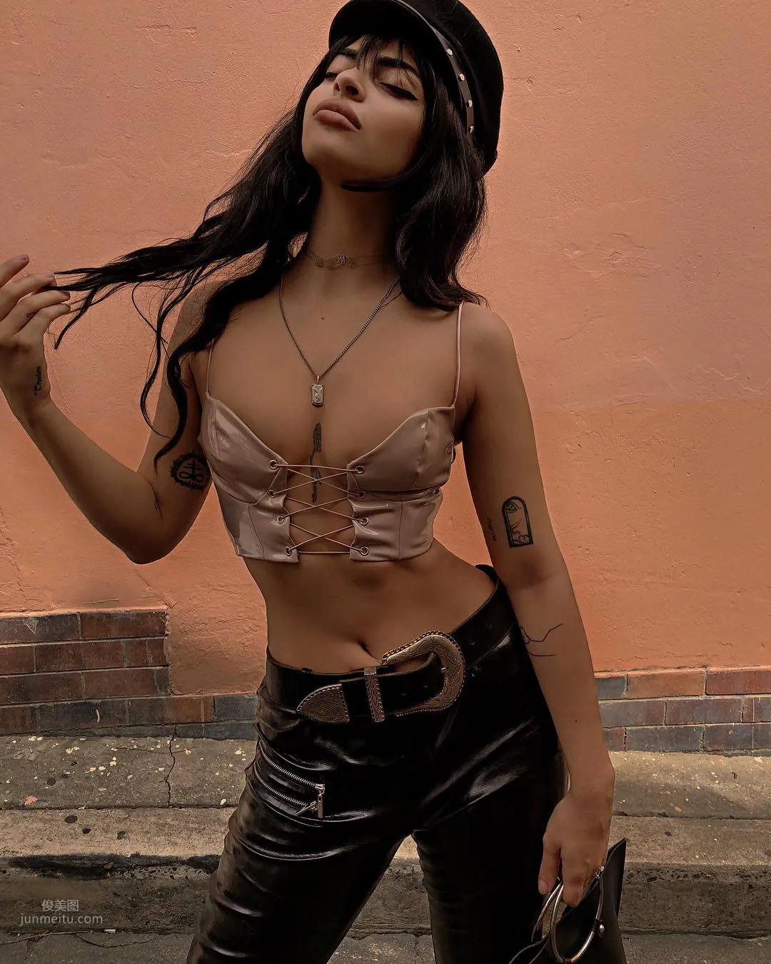 Newsha Syeh, Turkish Hottie Sexy Beautiful Photos photo 8