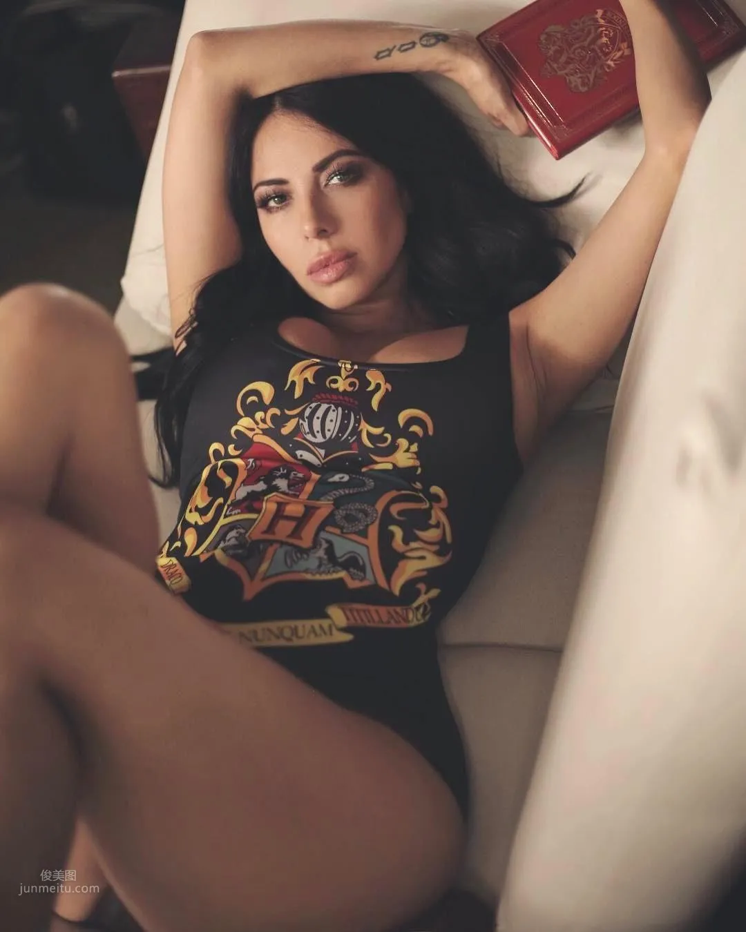 Jimena Sanchez- 强棒出击！体育主播「豪胸丰臀」太抢镜_6