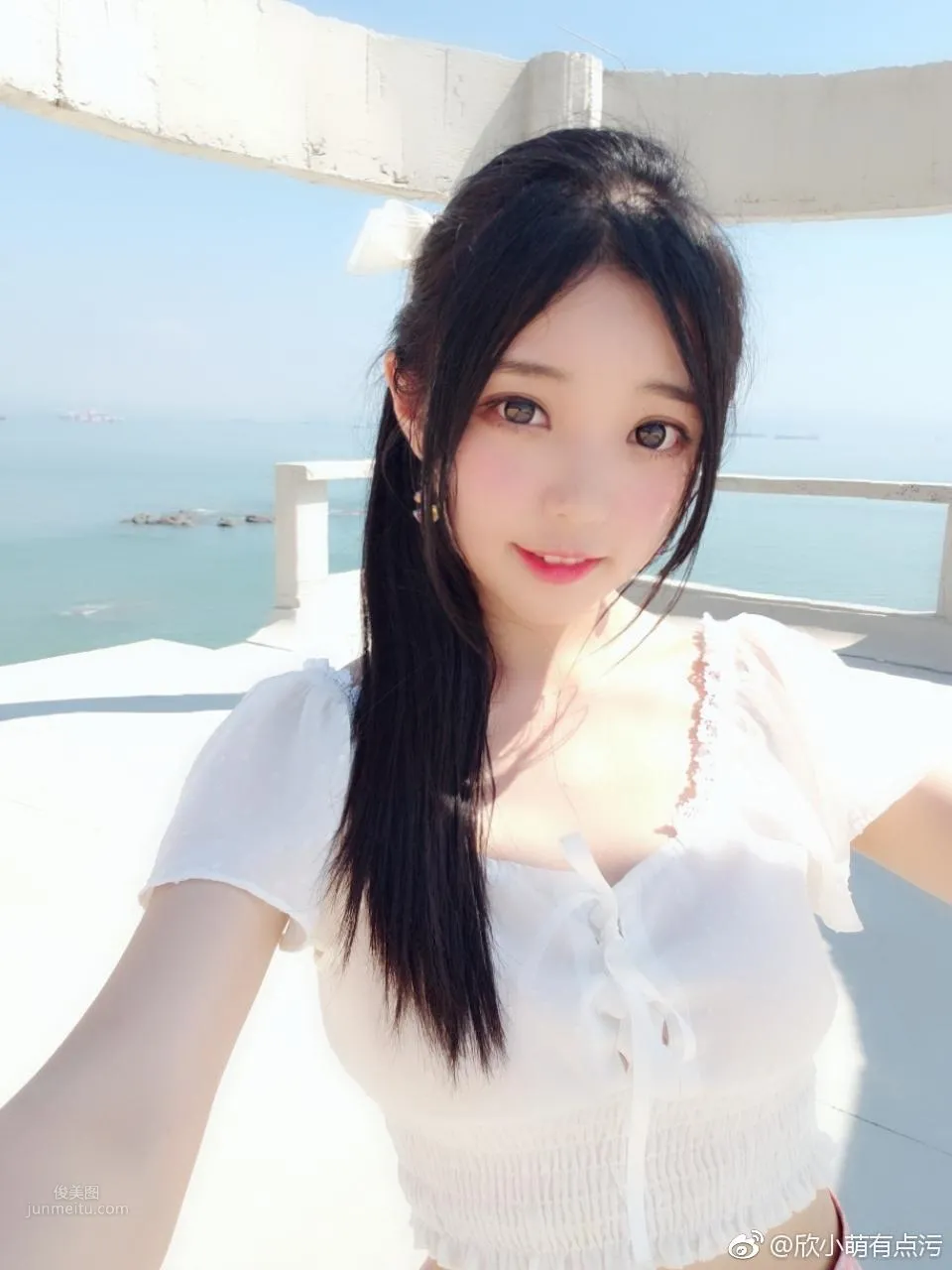 Fresh and Sweet Female Streamer Xin Xiaomeng "Specializing in 2D Otaku Dances" to Please Otaku Friends photo 8