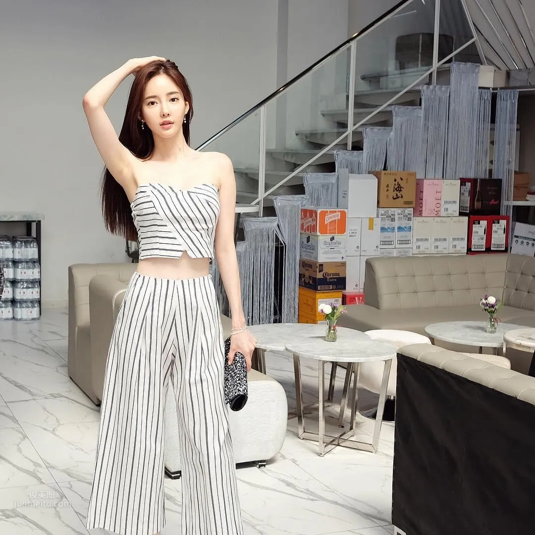 Ban Seo Jin- 南韓9頭身美腿美人兒 10