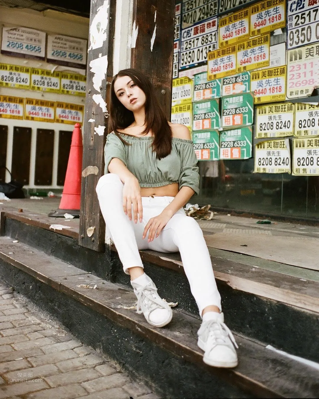Fu Mingxiu, Singaporean Mixed-Race Model photo 10
