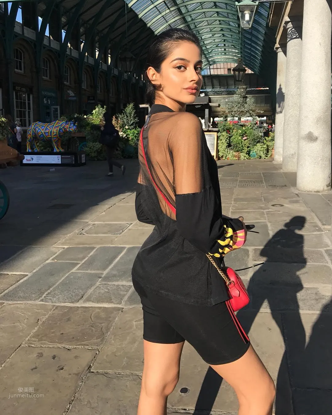Banita Sandhu- 印裔英國美女私房照 8