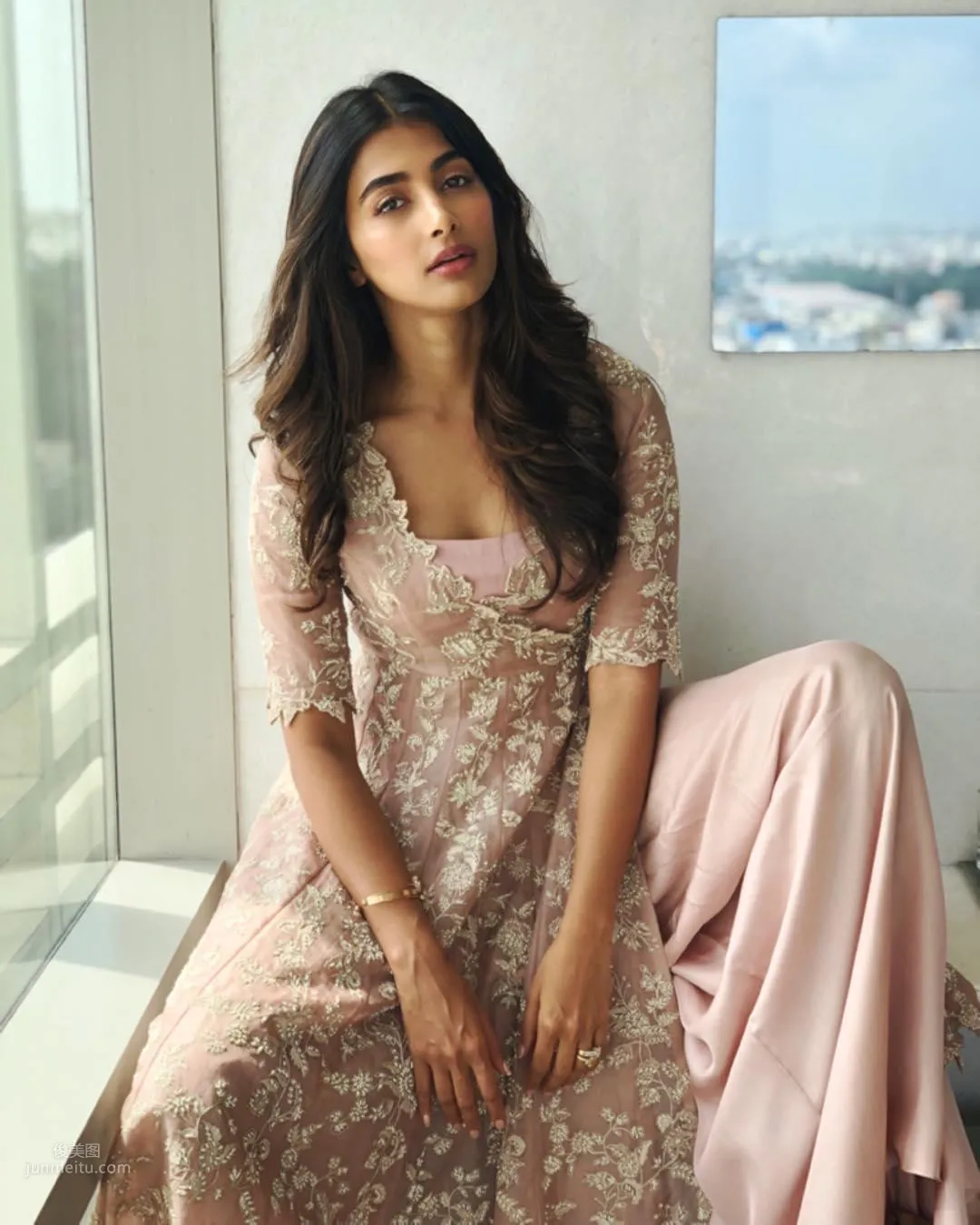 Pooja Hegde - Indian Beauty with Good Looks and Charm photo 16