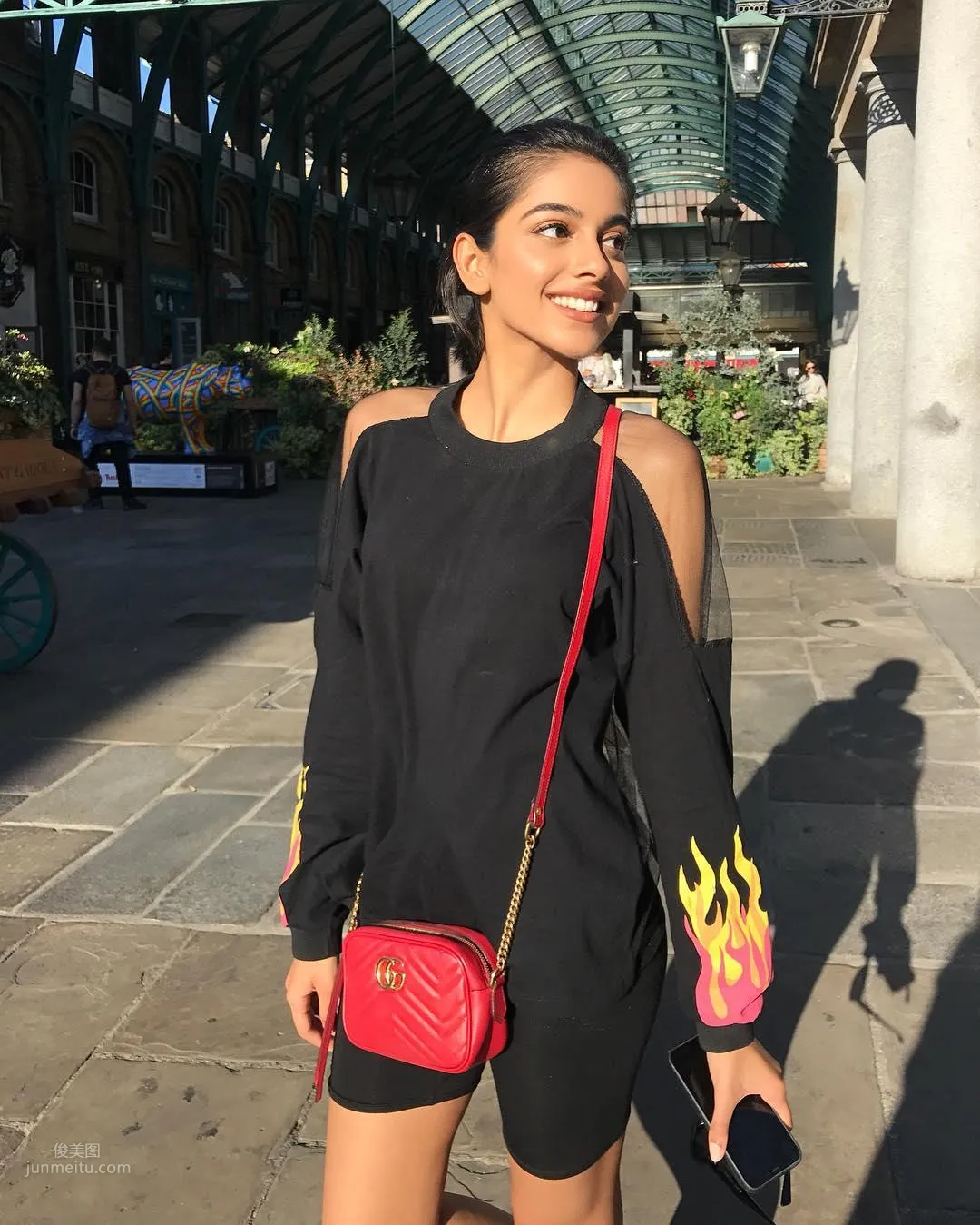 Banita Sandhu- 印裔英國美女私房照 7
