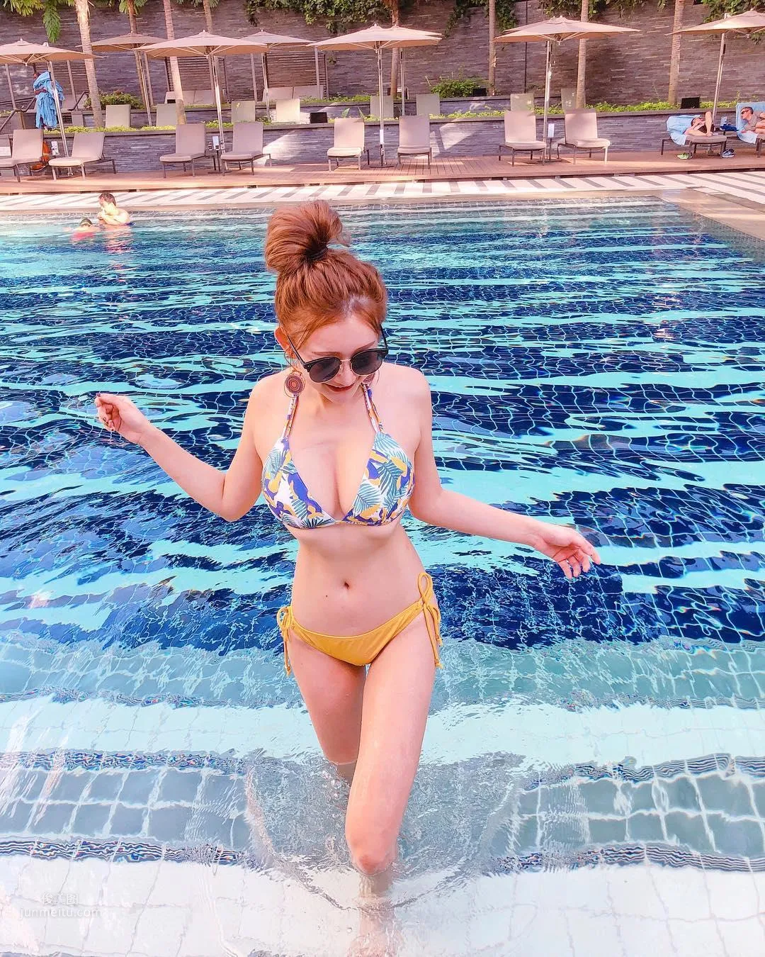Wendy - Even in Winter, Bikini Don't Stop! photo 34