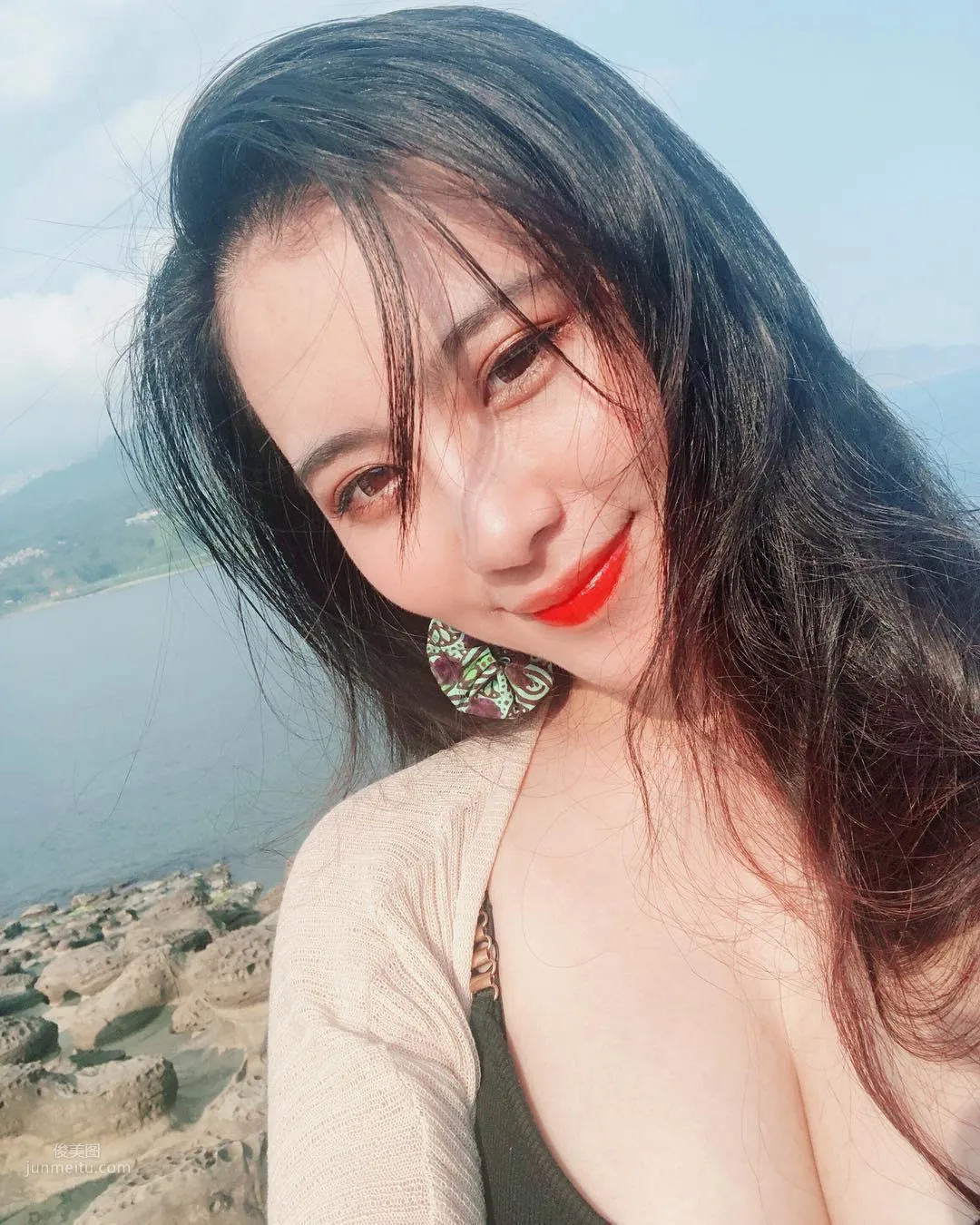 Taiwan's Hottest Nurse Tian Tian 2018 Finale Private Shoot Collection photo 8