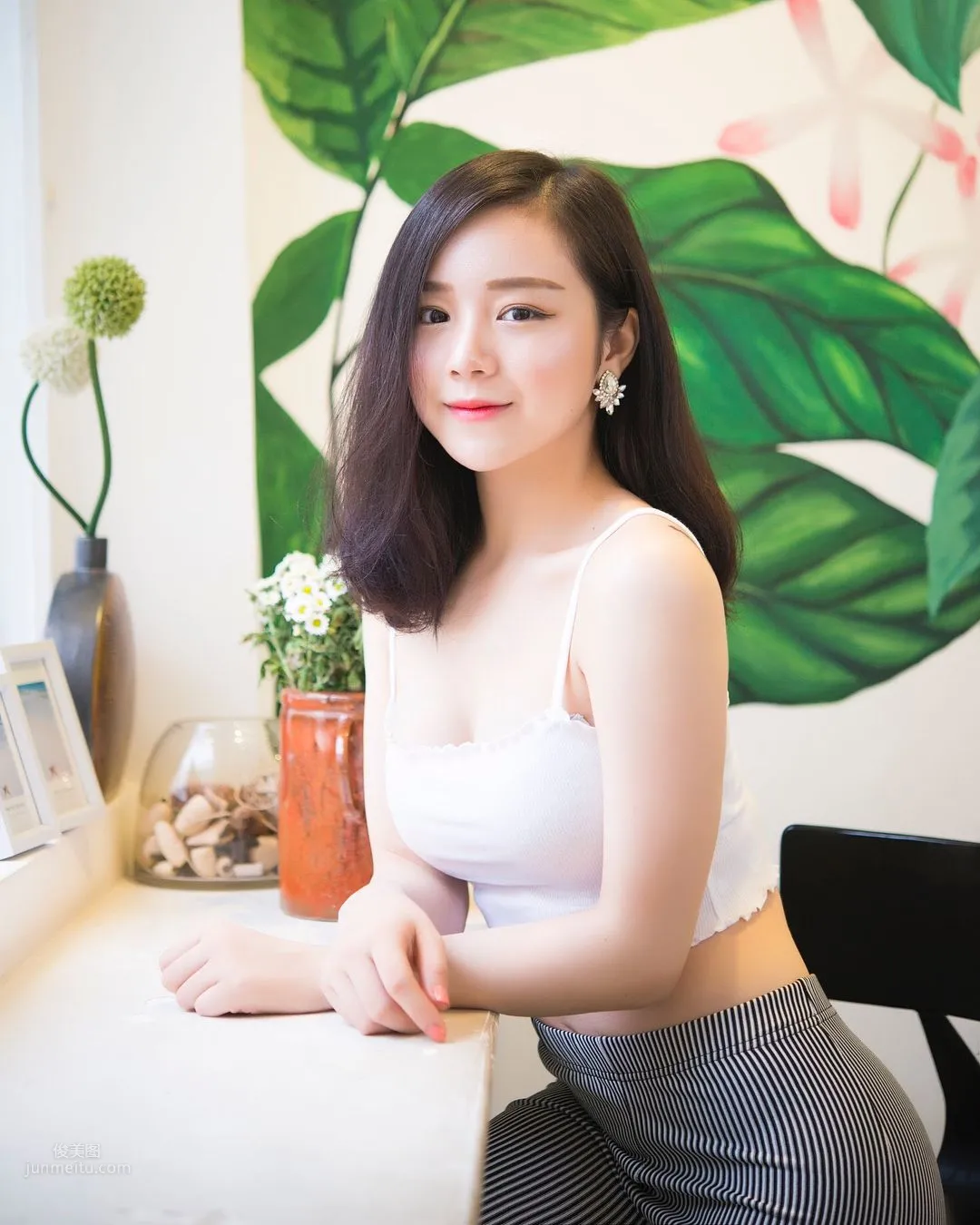 Famous on the Court! Vietnamese Curves Thuy Tienn photo 6