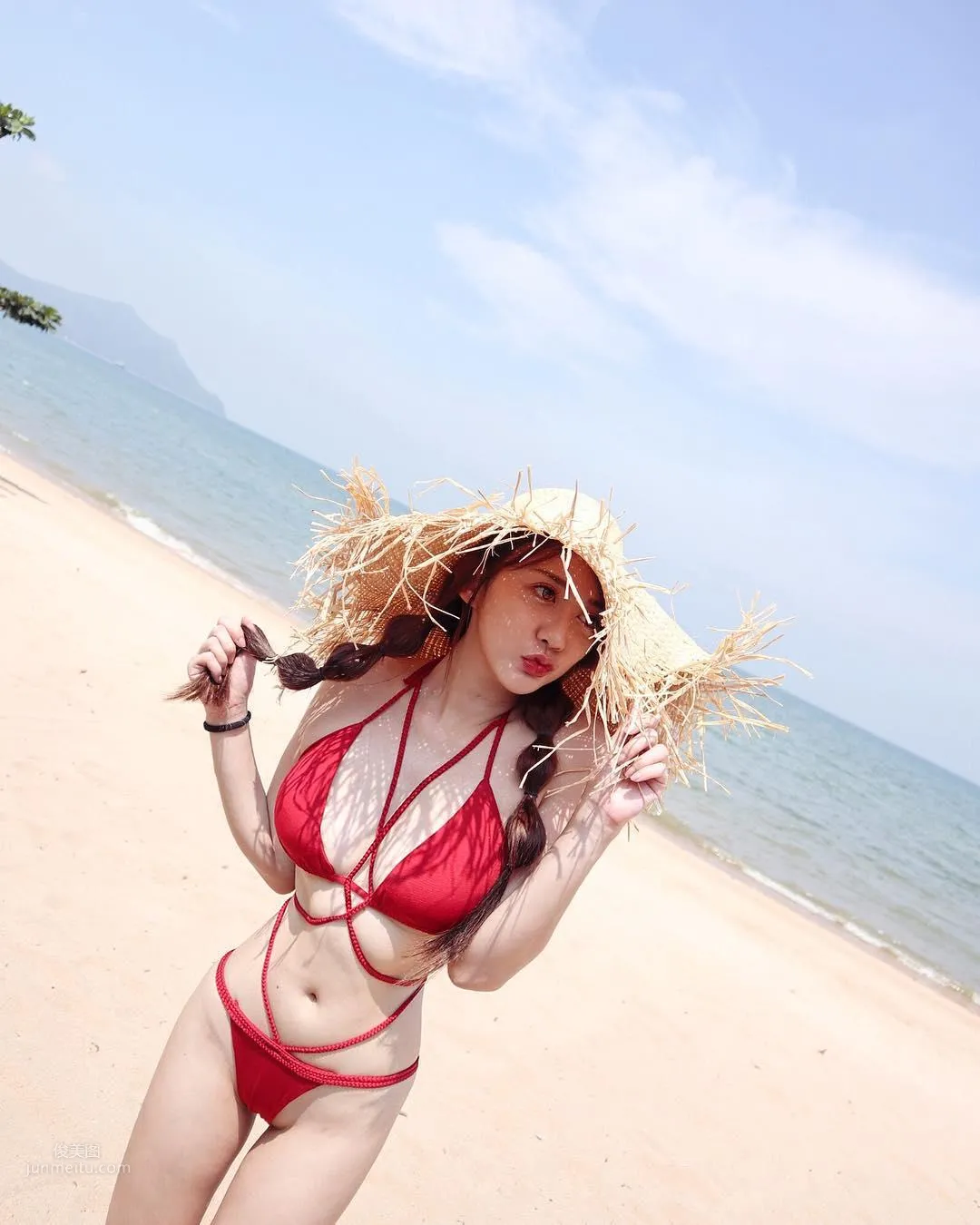 Wendy - Even in Winter, Bikini Don't Stop! photo 29