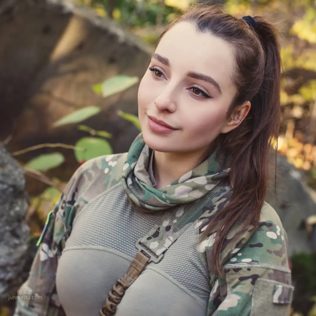 Елена Делигиоз: Elena Deligioz photo 19