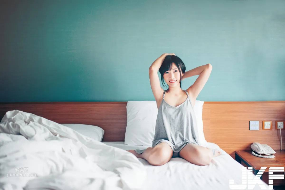 甜美正妹「又又」的青春美體，原汁原味女友感的誘惑之味！ 5