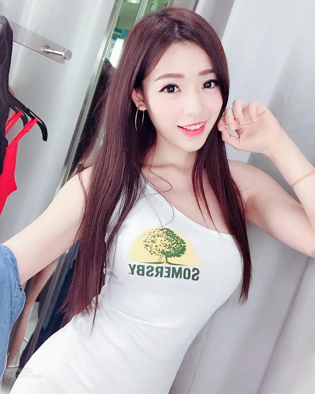 Xie Liqi, Have You Ever Seen a Photographer This Hot? photo 4
