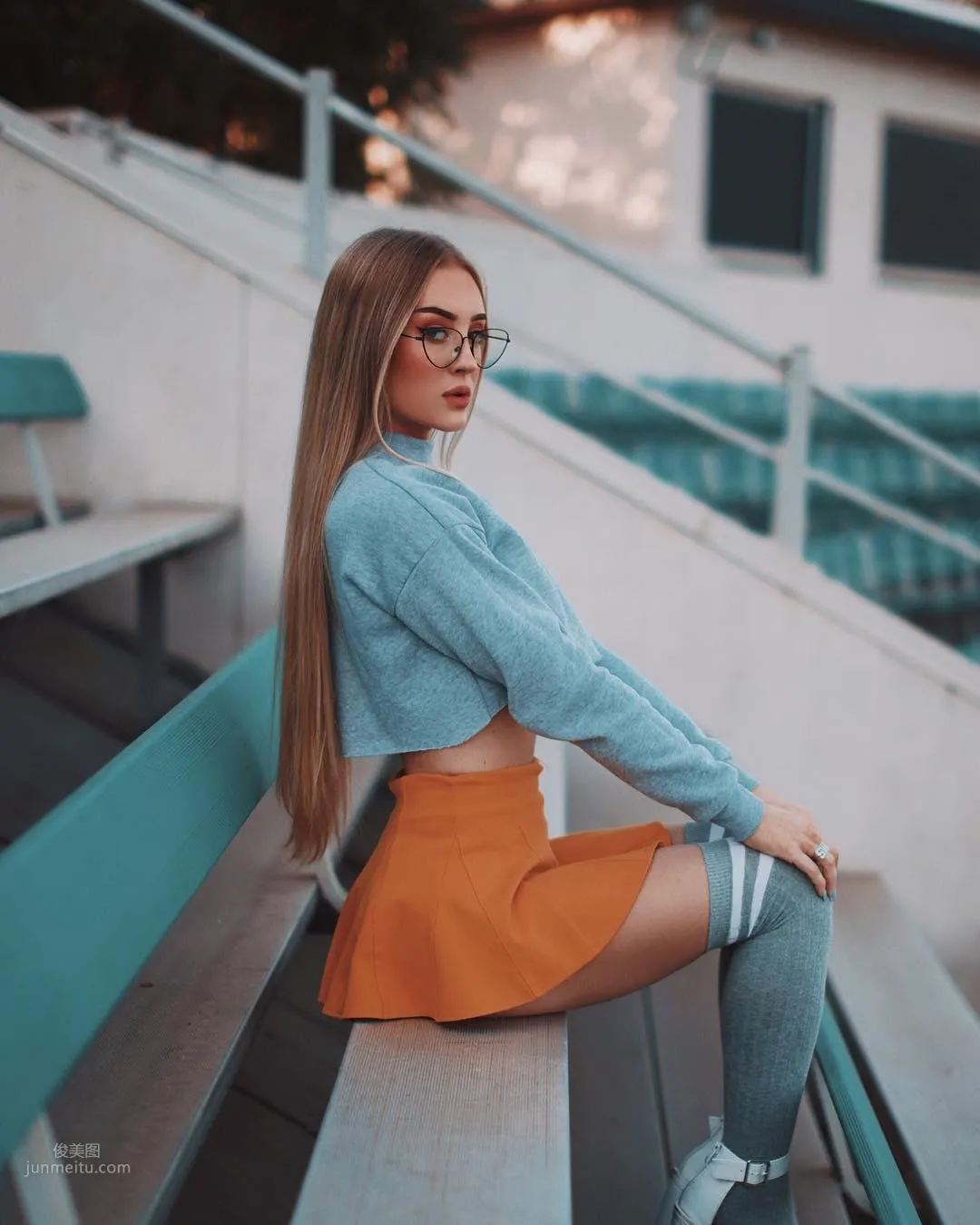 Aspen Mansfield- 學院派女神「性感小蠻腰」充滿誘惑 26