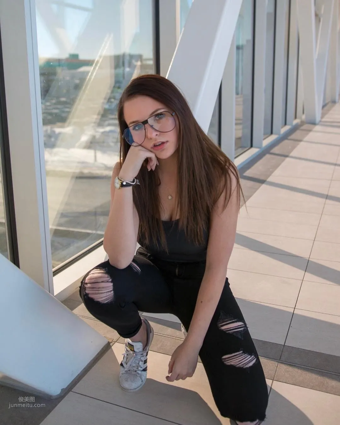 Kendra Rowe - The Millennium Baby Has Grown Up photo 19
