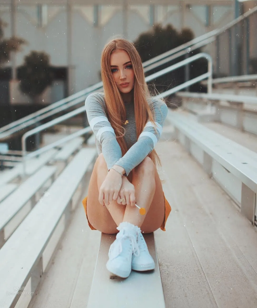 Aspen Mansfield- 學院派女神「性感小蠻腰」充滿誘惑 21