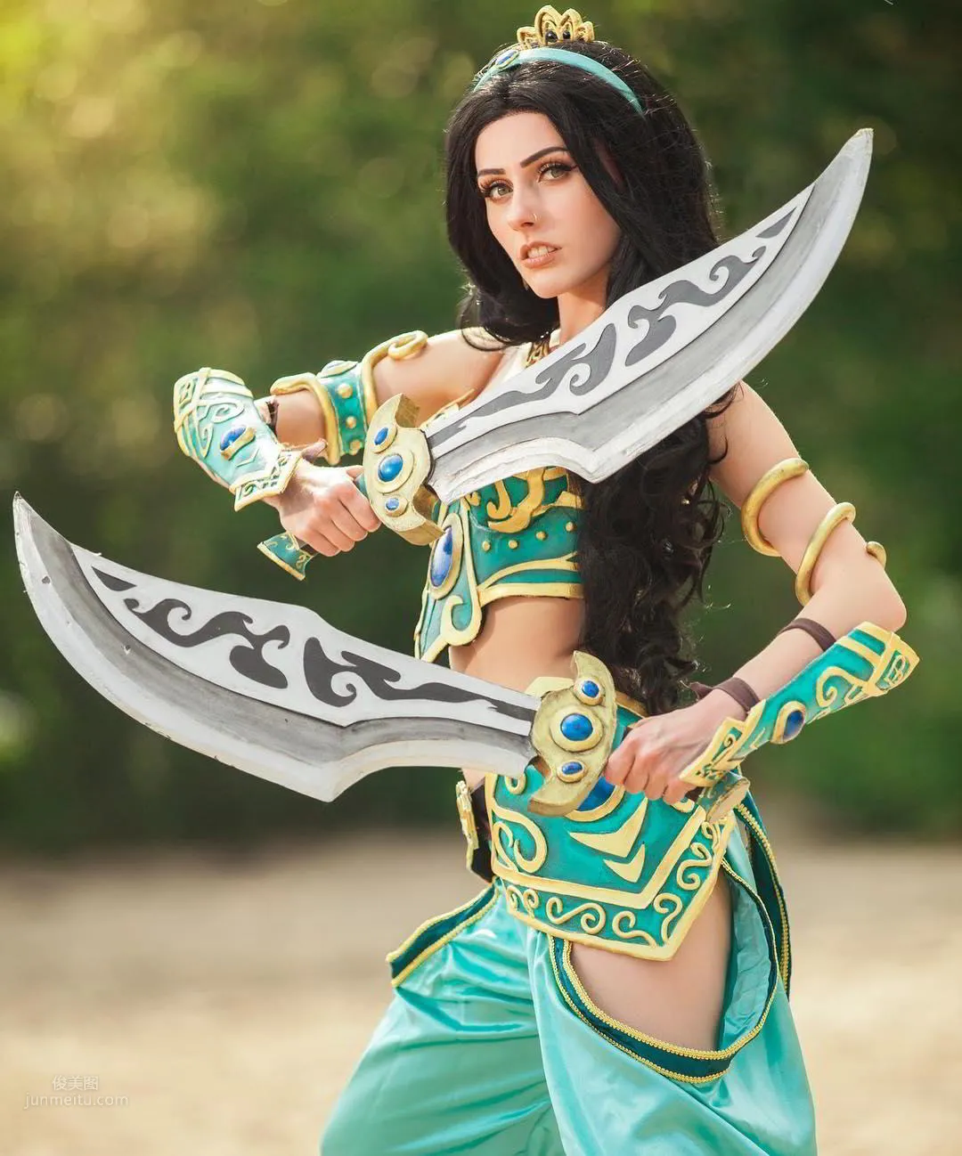 Rolyat: Coser photo 6