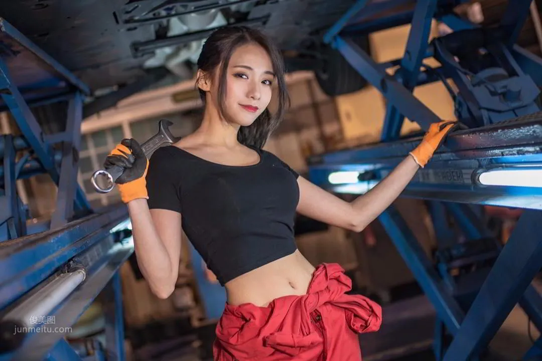 紅豆餅女神蕭卉君，氣質美若天仙，驚現爆好身材 17