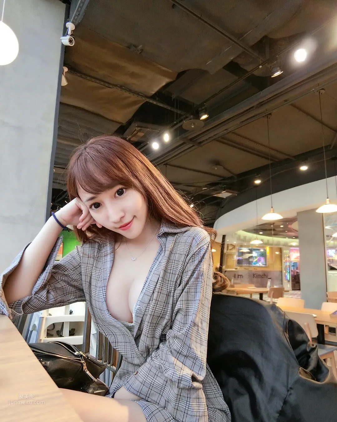 台湾美女护士Elle 女神白衣天使_23