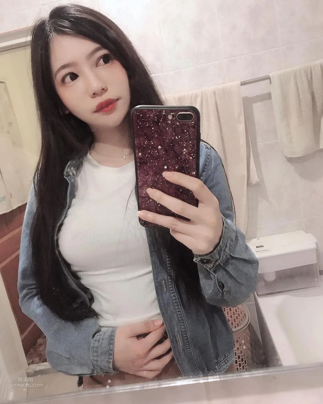 Sweet Homebody Girl Yang Jier, Usually Stays Home and Takes Selfies photo 8