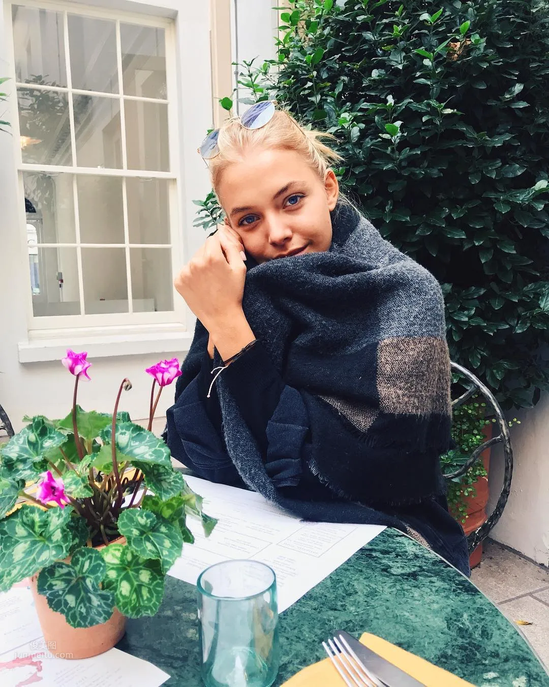 Bella Oelmann - Near Perfect Figure Makes People Feel Wicked photo 18