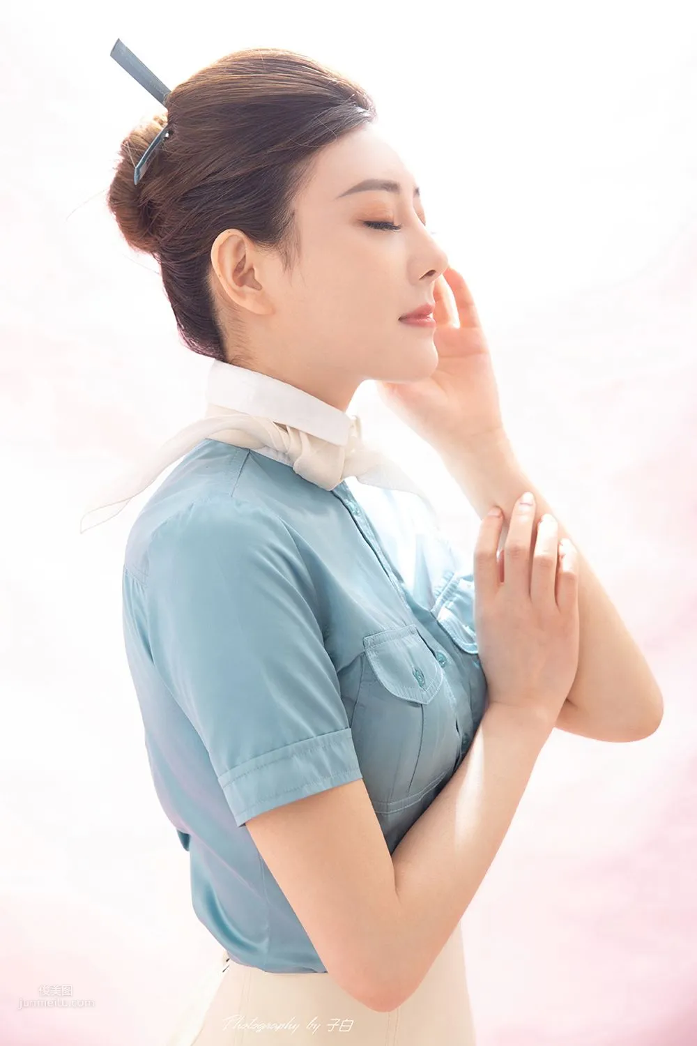 [TouTiao頭條女神] 2019-04-01 COS大韓航空空姐 4