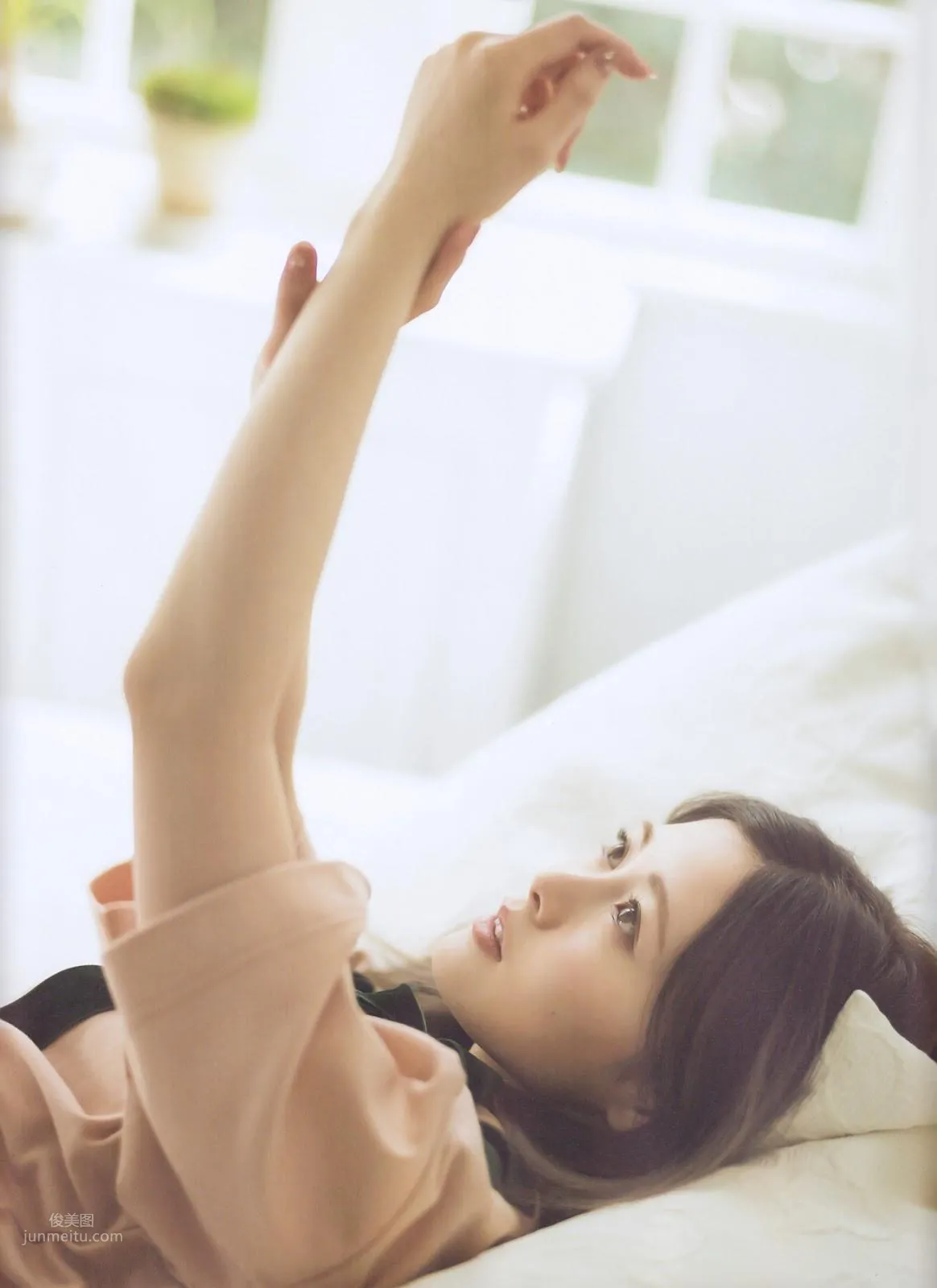 Mai Shiraishi, Shiraishi Mai - Platinum FLASH, 2019.03.08 photo 12