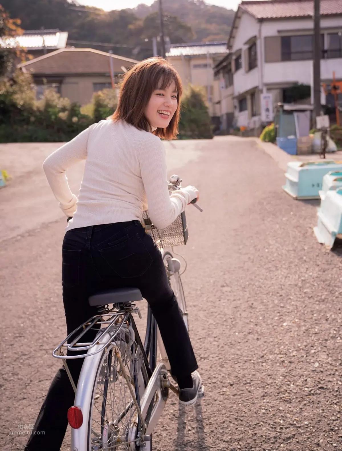 Miwako Kakei, Miwako Kakei - FLASH, Weekly Playboy, 2019 photo 15