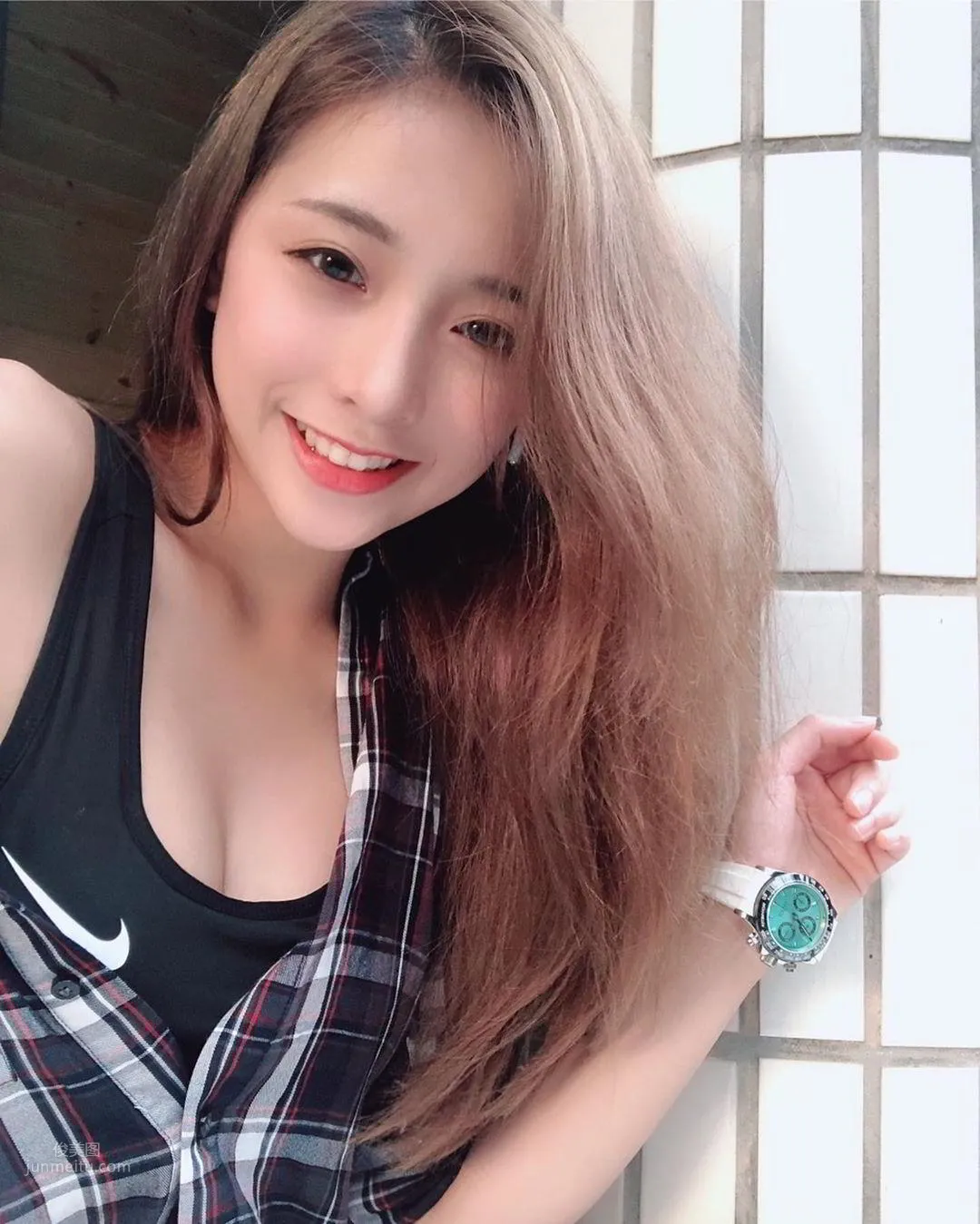 紅豆餅女神蕭卉君，氣質美若天仙，驚現爆好身材 25