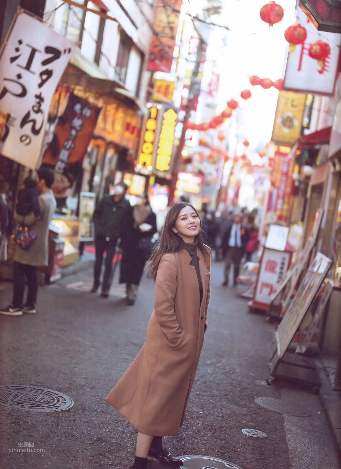 Mai Shiraishi, Shiraishi Mai - Platinum FLASH, 2019.03.08 photo 28
