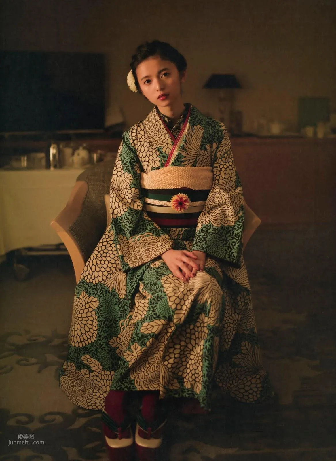 齋藤飛鳥, Saito Asuka - Young Jump, 20±SWEET, 2019_11