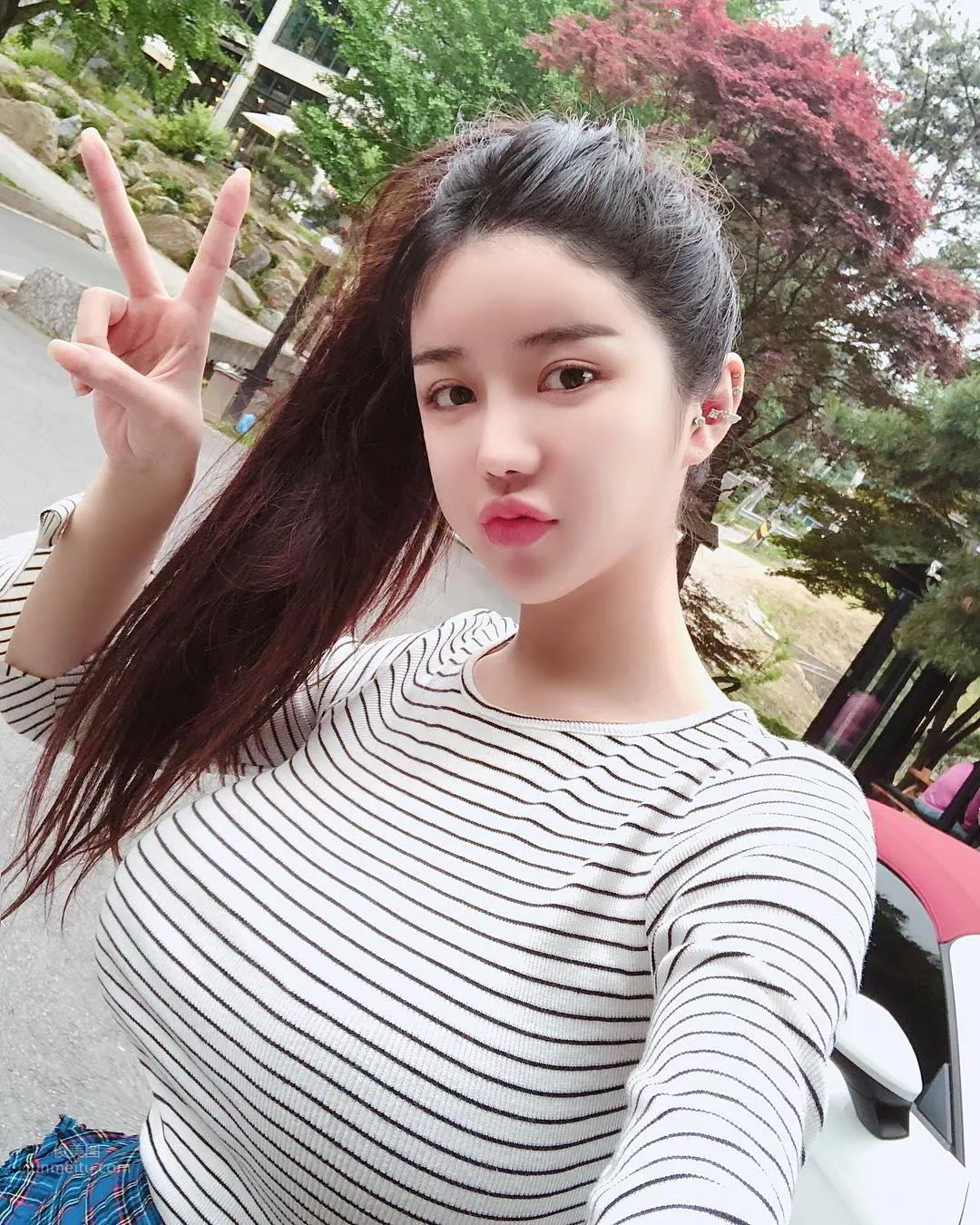 南韓夢幻女神李秀彬 炸裂身材視覺沖擊力 15
