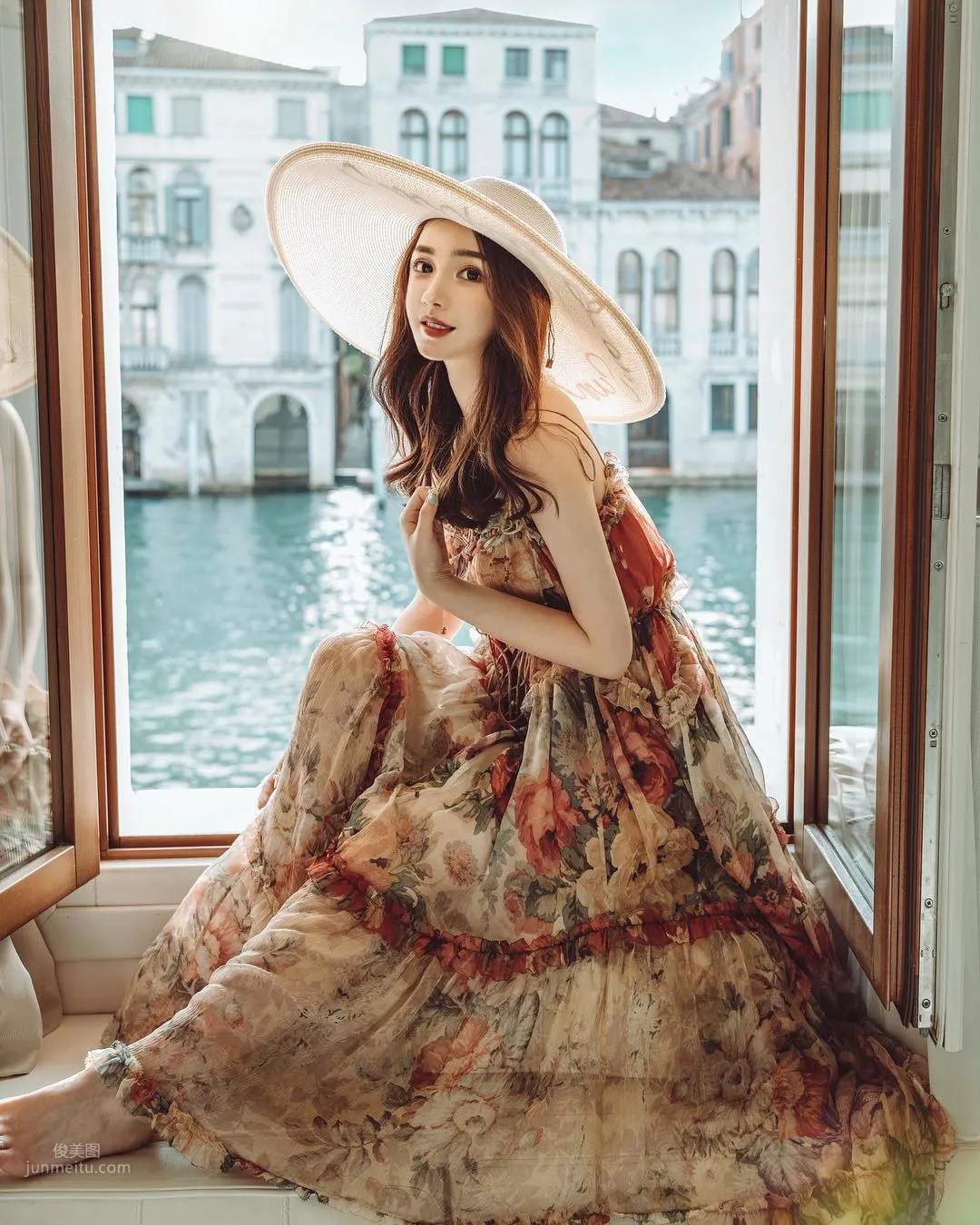 Big-Bust Version of Angela Baby Xiao Qingwa Jumps Into Your Heart photo 30