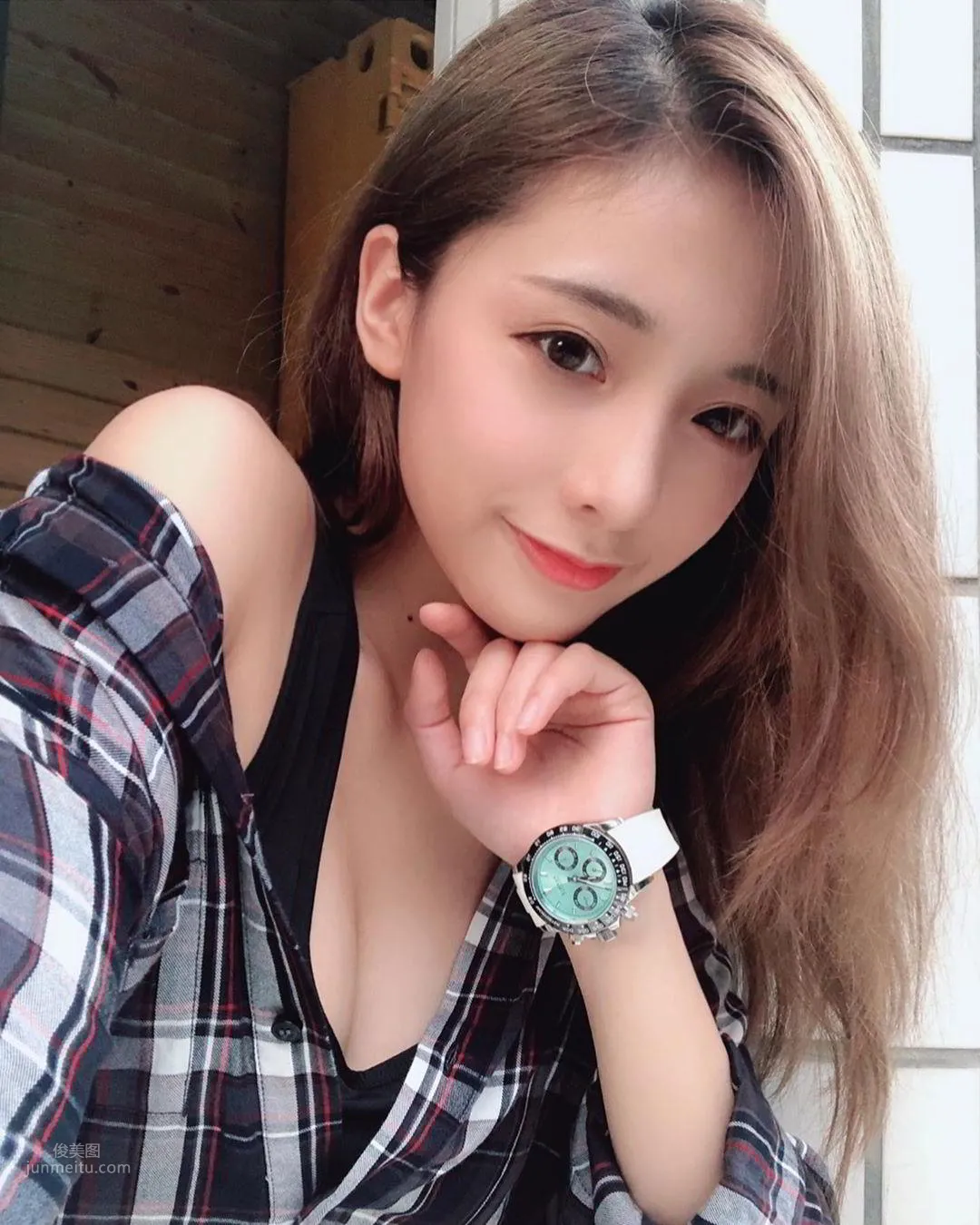 紅豆餅女神蕭卉君，氣質美若天仙，驚現爆好身材 24