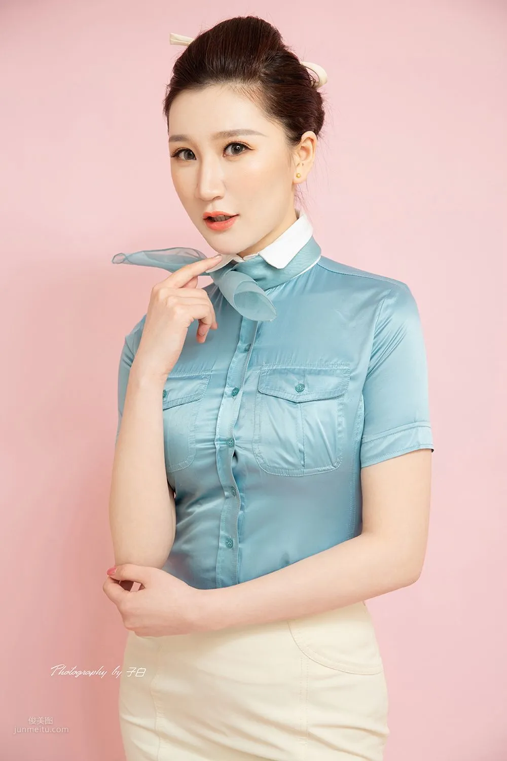[TouTiao頭條女神] 2019-04-01 COS大韓航空空姐 10