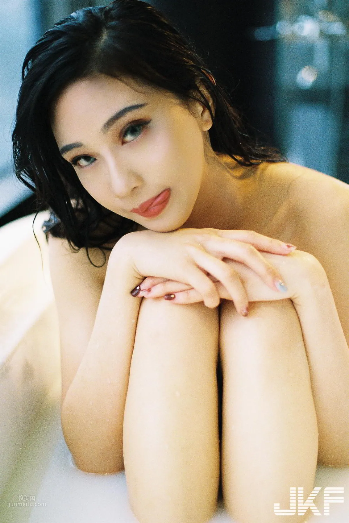 天菜型9頭身白皙美腿正妹「Jessie」的大膽細寬丁情欲誘惑！ 16