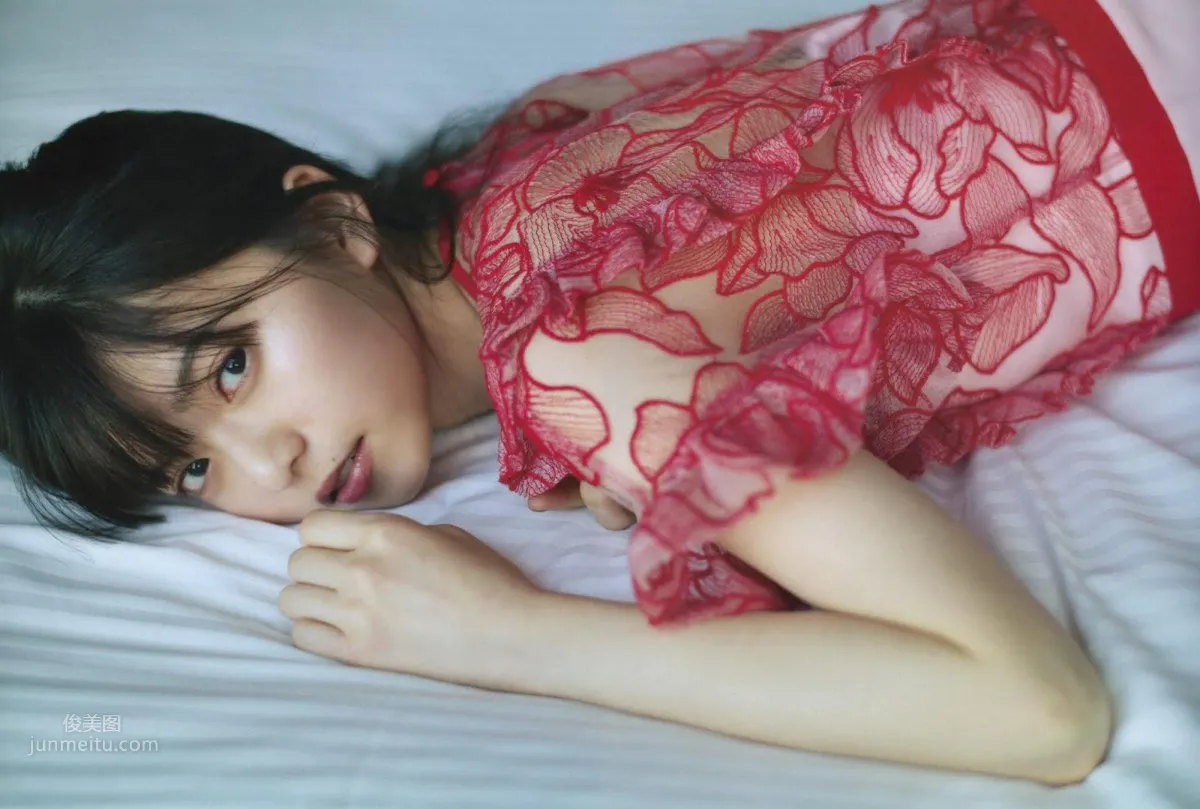 齋藤飛鳥, Saito Asuka - Young Jump, 20±SWEET, 2019 11