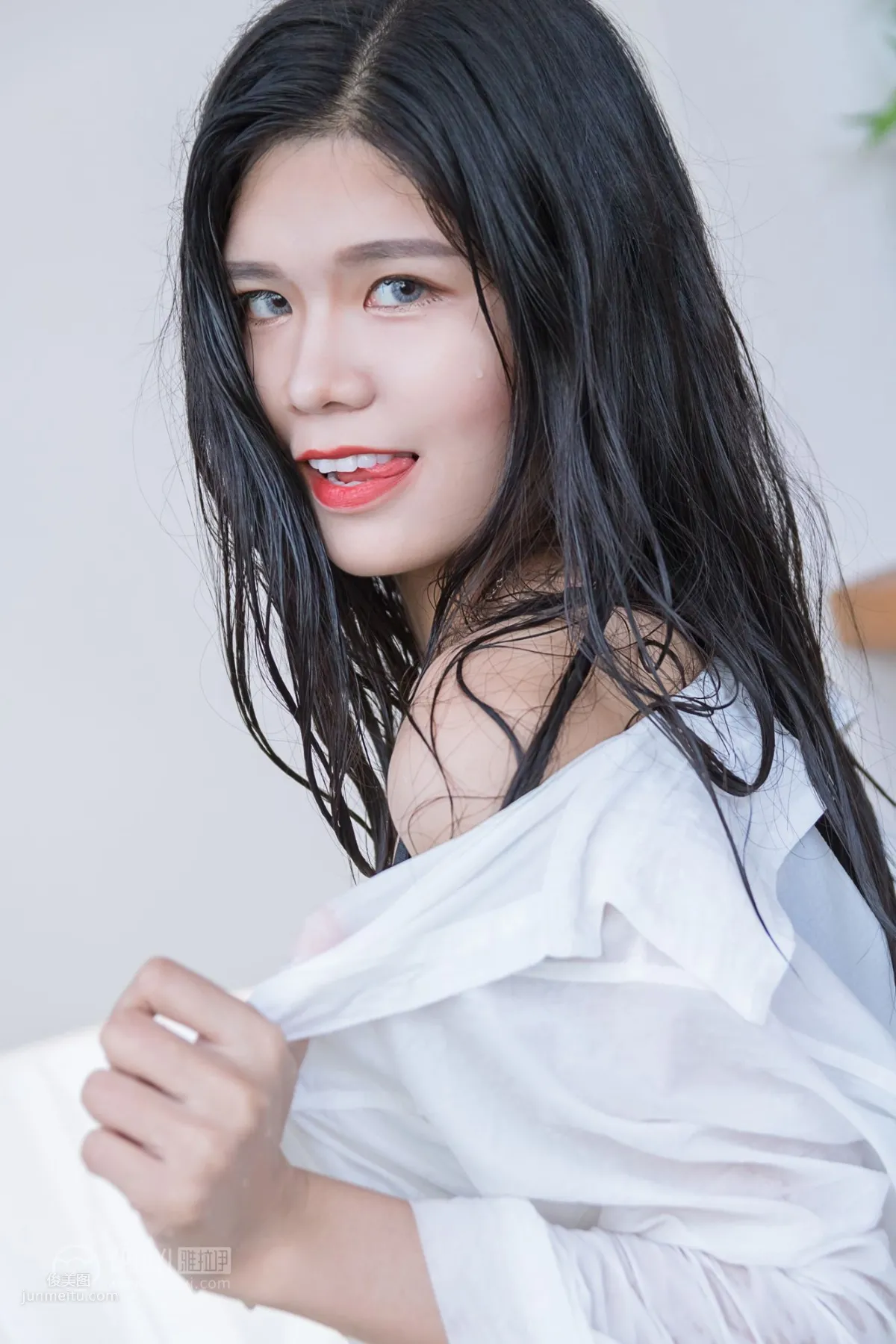 [YALAYI] 2018.11.30 No.134 Playing in Water Bathroom Xiao Hui photo 27