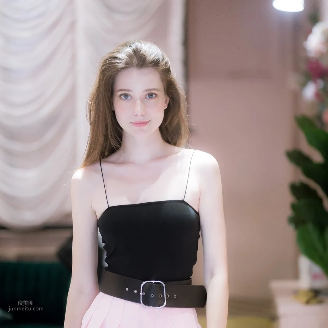 Anastasia Cebulska- 性感内衣辣照讓網友打100分！ 17