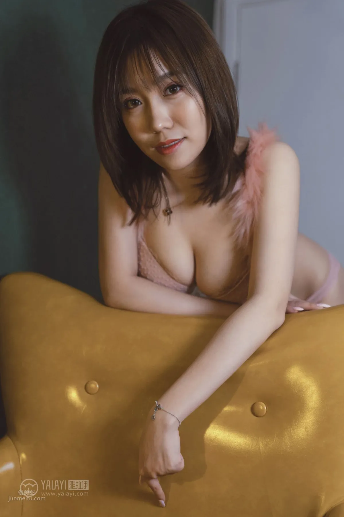 [YALAYI雅拉伊]2018.12.07 No.139 花樣年華 陳奕菲 38