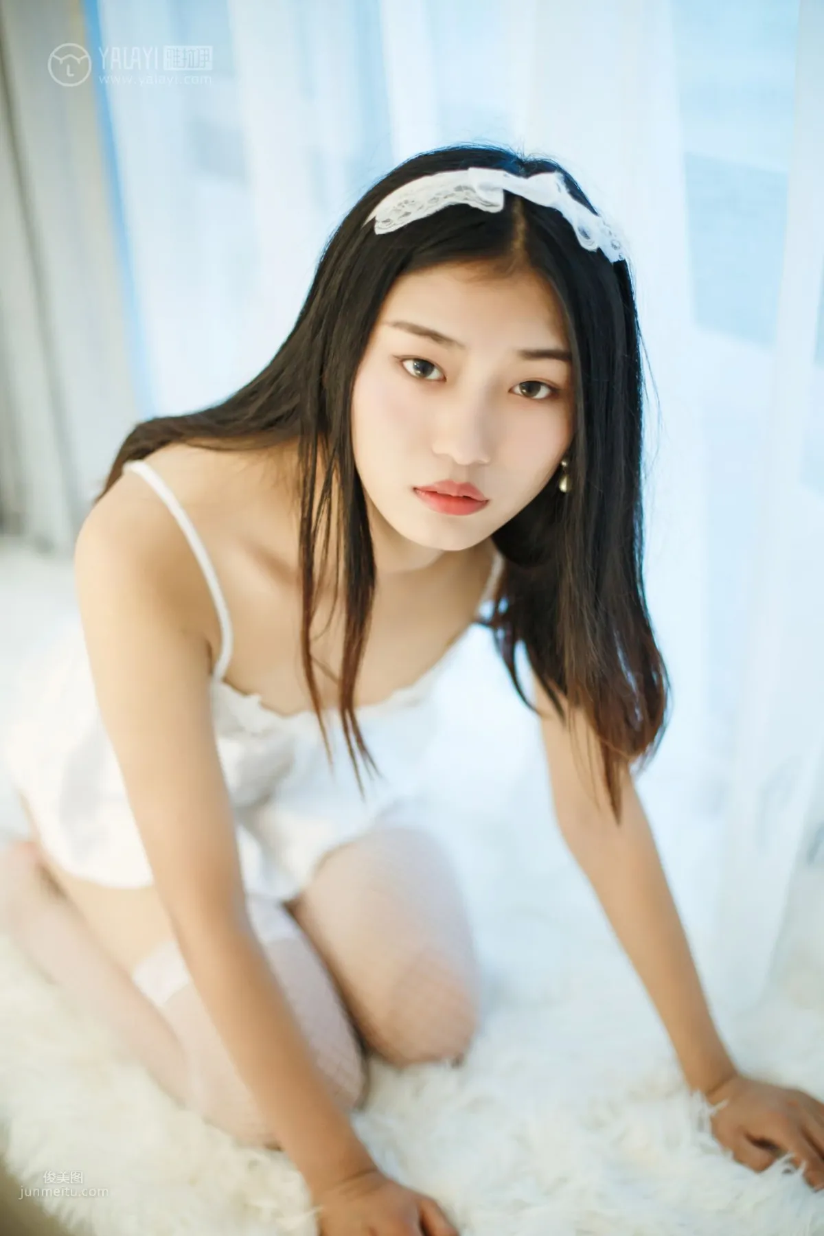 [YALAYI] 2018.11.16 No.124 Girl Next Door He Feng photo 16