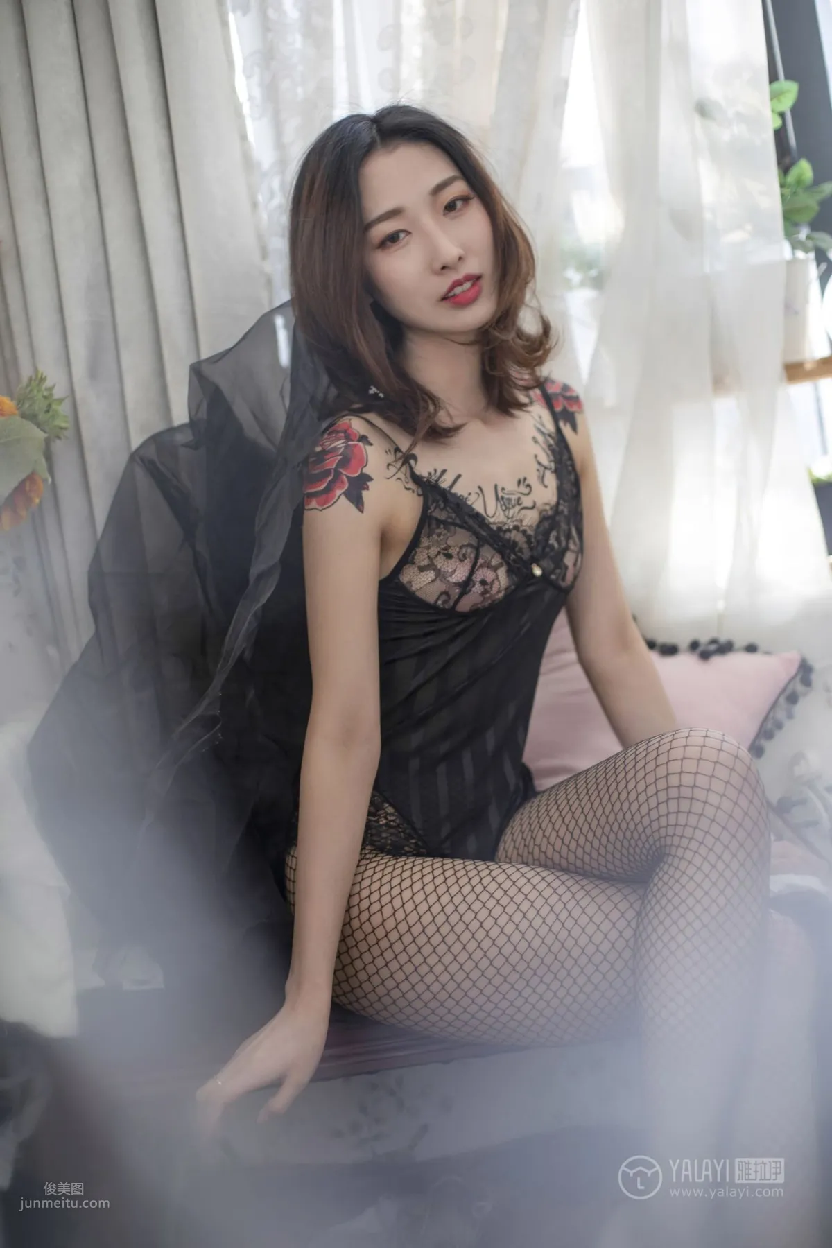 [YALAYI雅拉伊] 2019.02.01 No.181 竊竊絲語 佳佳 14