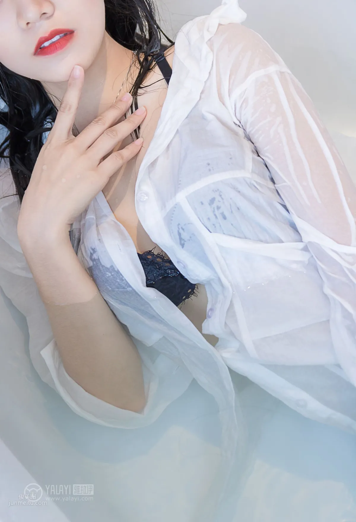 [YALAYI] 2018.11.30 No.134 Playing in Water Bathroom Xiao Hui photo 13