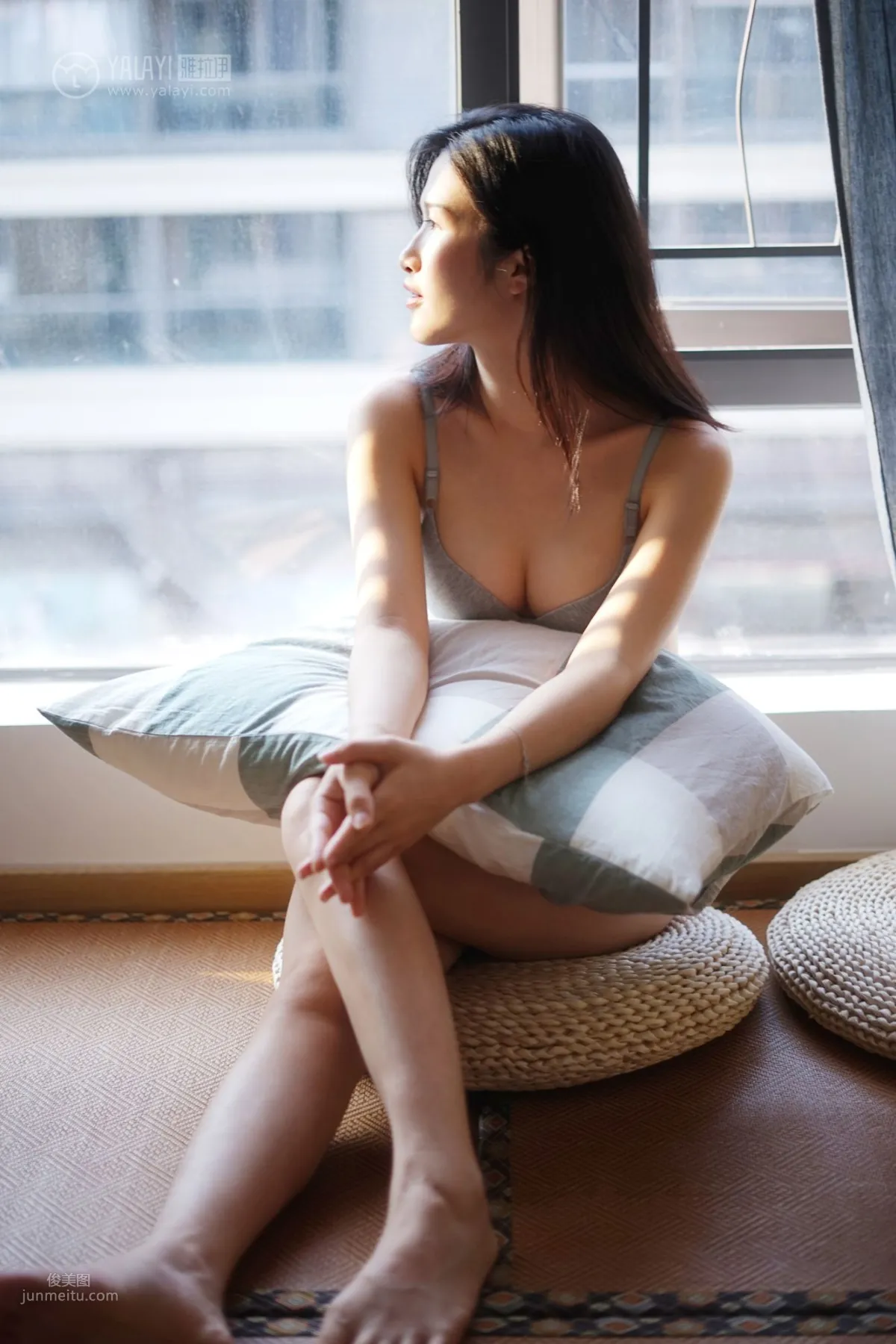[YALAYI] 2019.03.25 No.096 Gray Fading to White Ta Ta photo 39