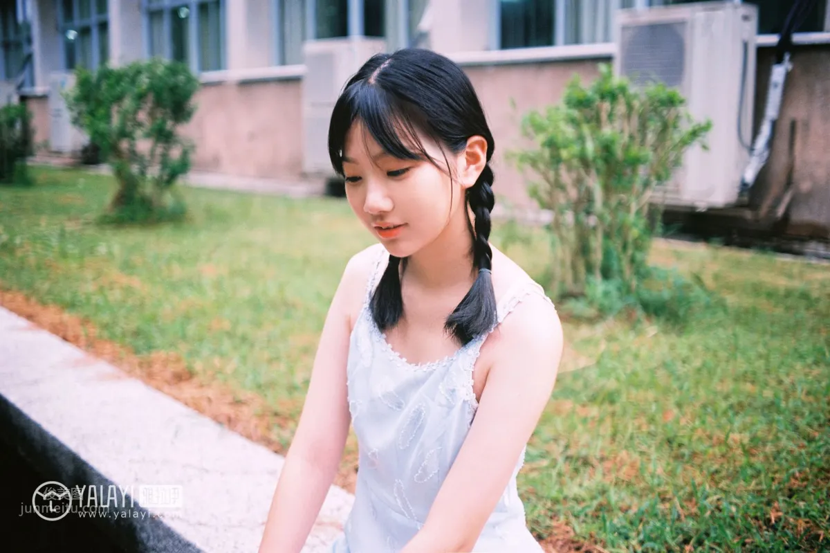 [YALAYI雅拉伊] 2019.02.28 No.082 綠喜青花 Doubleyu 7