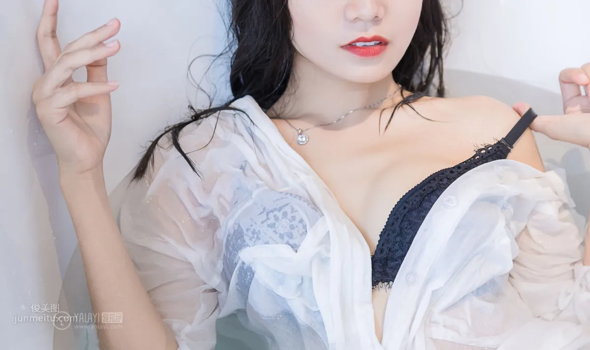 [YALAYI] 2018.11.30 No.134 Playing in Water Bathroom Xiao Hui photo 14